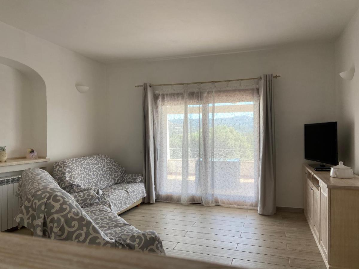 Casa Aurora Villa San Pantaleo Dış mekan fotoğraf